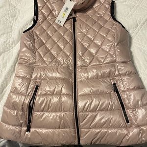 Calvin Klein light pink quilted vest